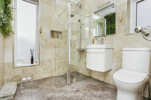 41 Chinbrook Road, London, SE12 9TQ