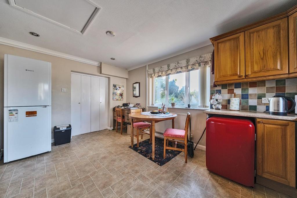 Kitchen view.jpg