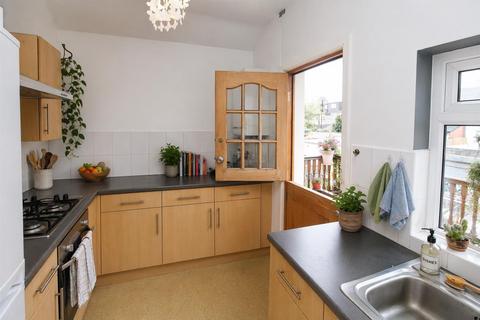 undefined, Whitchurch Road, Cardiff CF14