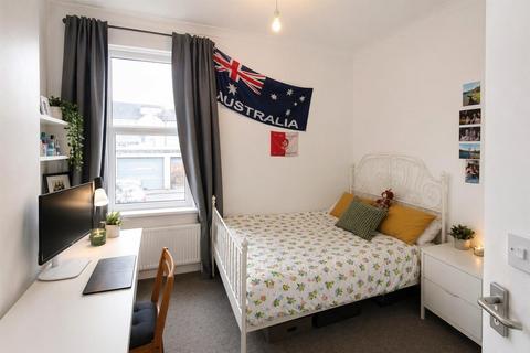 undefined, Whitchurch Road, Cardiff CF14