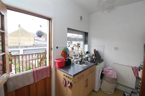 undefined, Whitchurch Road, Cardiff CF14