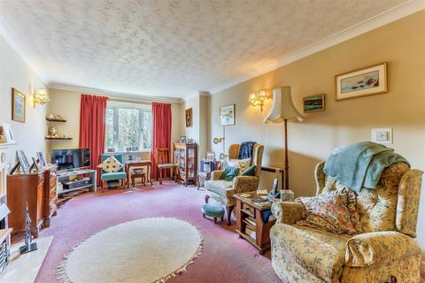 2 bedroom retirement property for sale, Alcester Road, Stratford-Upon-Avon CV37