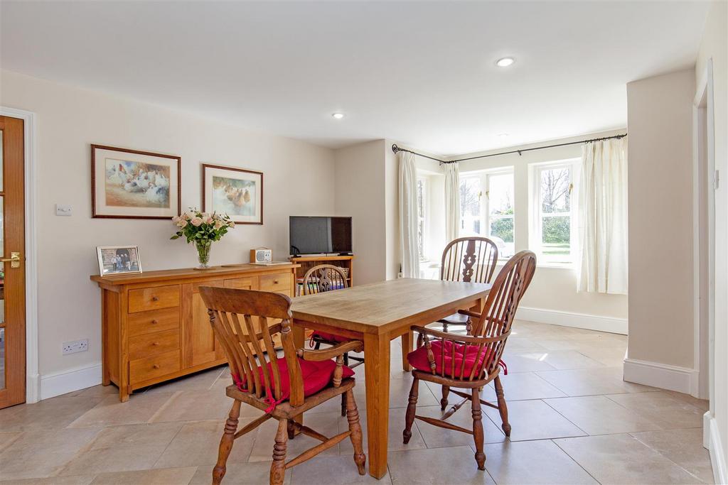 Kitchen-2.jpg