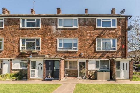 2 bedroom maisonette for sale, Burnt Ash Road, London SE12