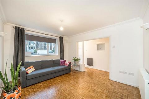 2 bedroom maisonette for sale, Burnt Ash Road, London SE12