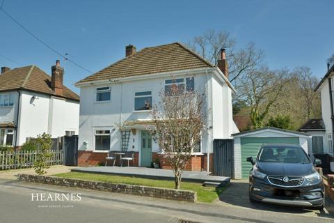 3 bedroom detached house for sale, Wyelands Avenue, Wimborne, BH21 2EJ