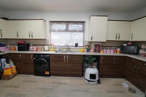 56 Lodore Road, Bradford, BD2 4JH