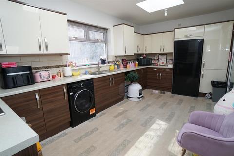 56 Lodore Road, Bradford, BD2 4JH