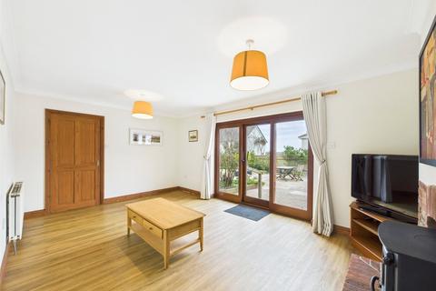 2 Meadow Way, St Issey, Wadebridge, PL27 7QR