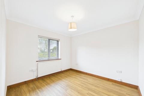 2 Meadow Way, St Issey, Wadebridge, PL27 7QR