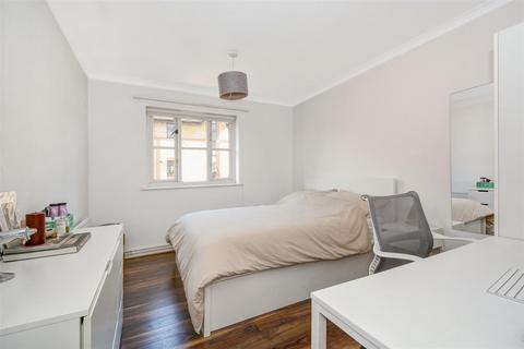 3f Bonner Street, London, E2 0QP