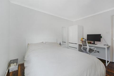 3f Bonner Street, London, E2 0QP