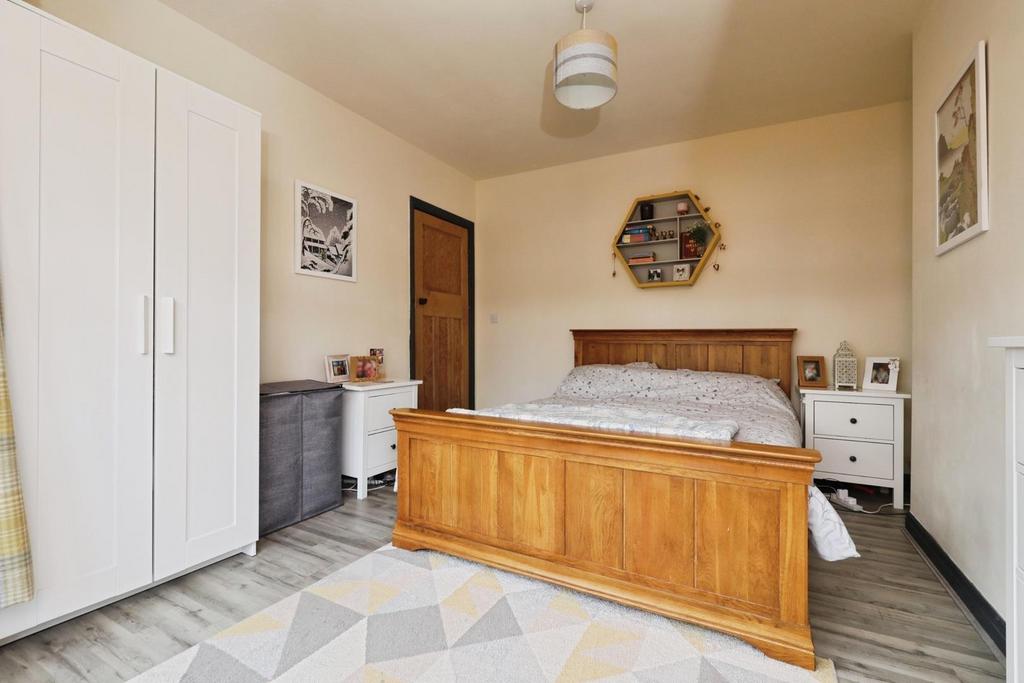 Bedroom no.1
