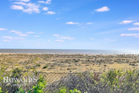 42 Alandale Drive, Kessingland, Lowestoft, NR33 7SD