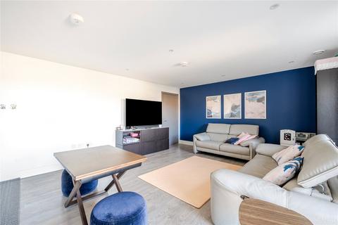 3 bedroom apartment for sale, Ruckholt Road, London