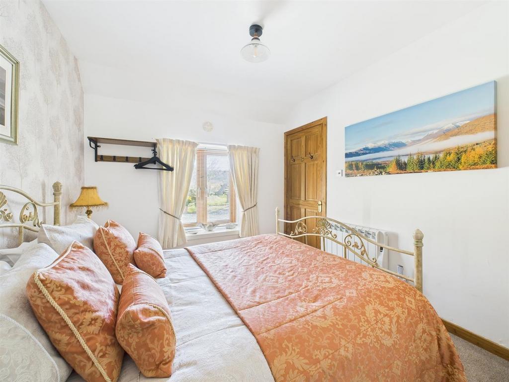 Willow cottage bedroom