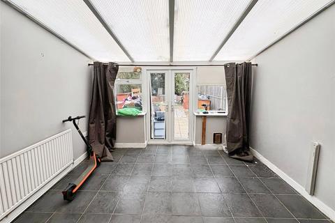 3 bedroom semi-detached house for sale, Oakfield Road, East Cowes, Isle of Wight