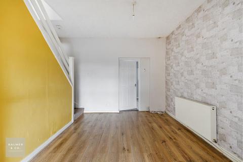 2 bedroom terraced house to rent, Alexander Street, Tyldesley M29