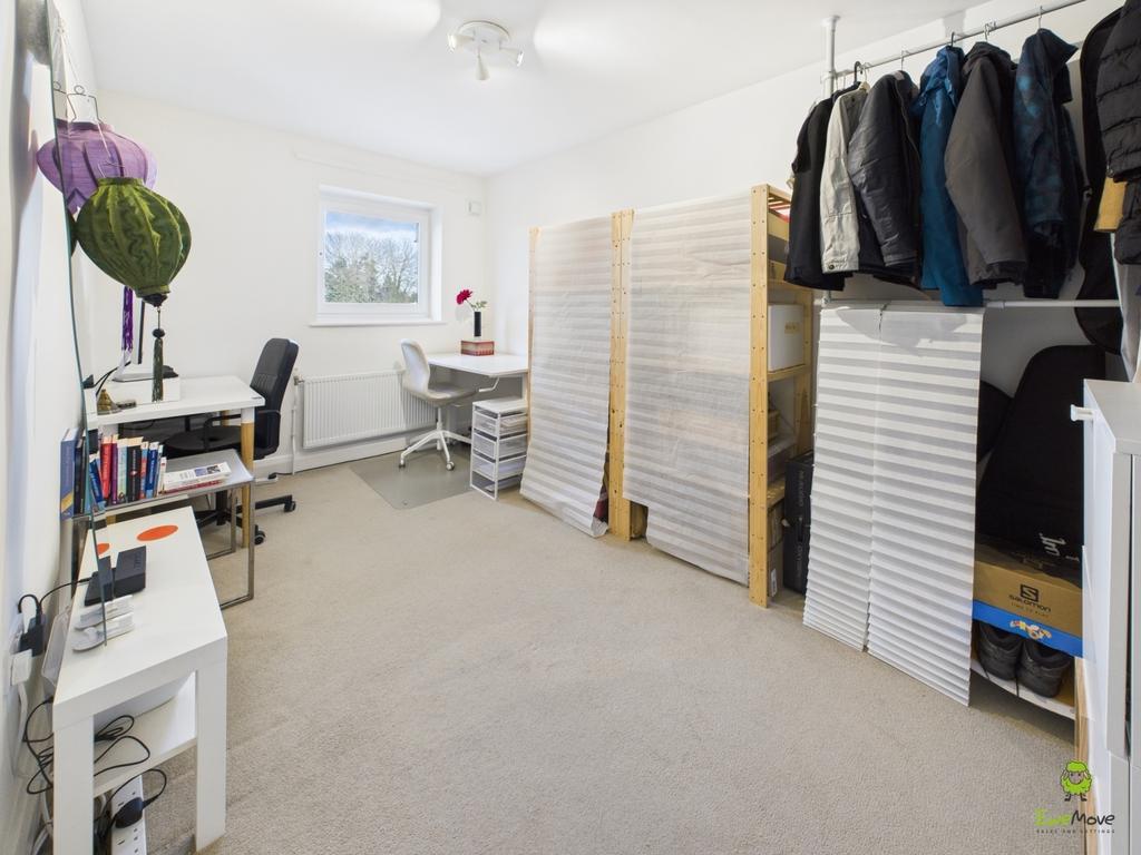 Presented by Nicoleta at Ewe Move Bexleyheath and D