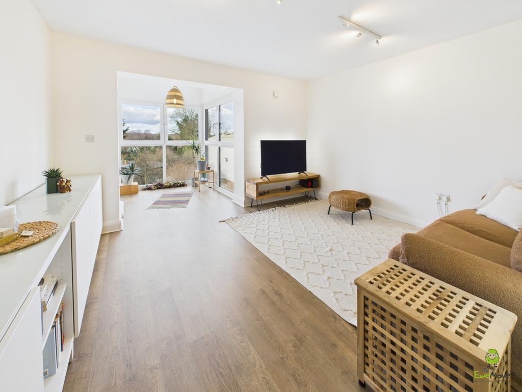 Presented by Nicoleta at Ewe Move Bexleyheath and D