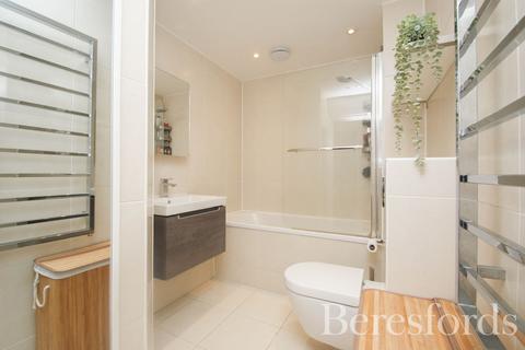 undefined, St. Marys Lane, Upminster, RM14