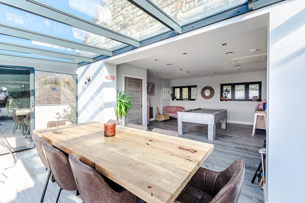 Diningroom2