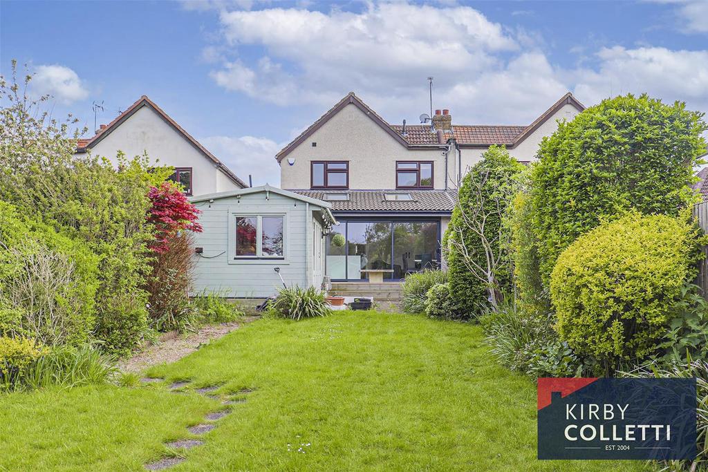 125 ft rear garden