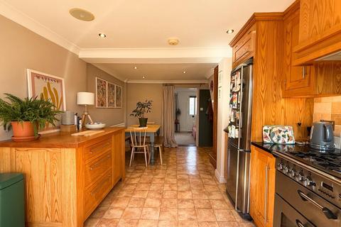 16 Bar Lane, Stapleford, Cambridge, CB22 5BJ