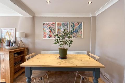 16 Bar Lane, Stapleford, Cambridge, CB22 5BJ