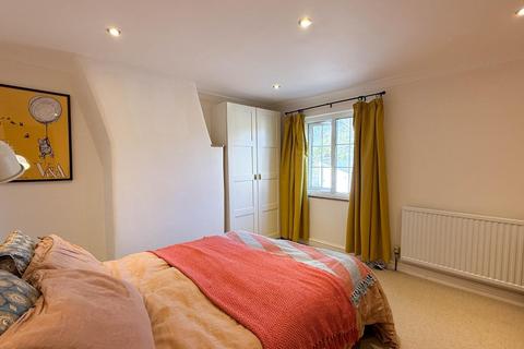 16 Bar Lane, Stapleford, Cambridge, CB22 5BJ