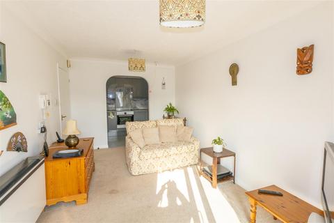 1 bedroom ground floor flat for sale, Gosport Road, Fareham PO14