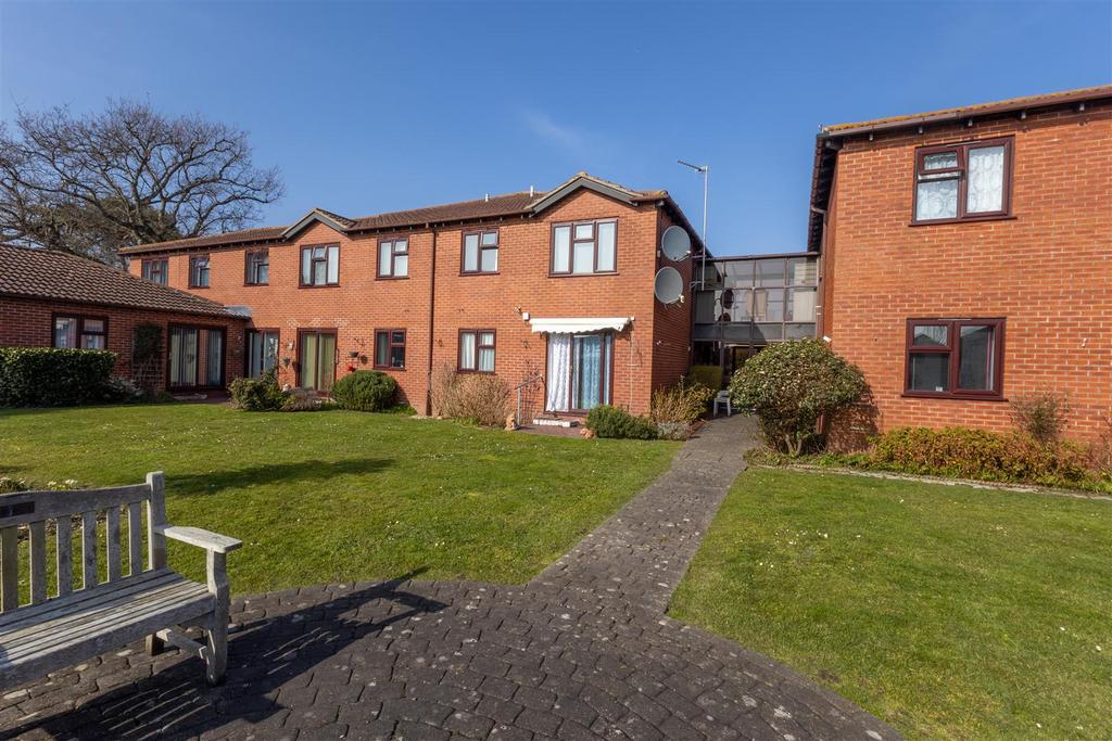 Grosvenor Court-03.jpg
