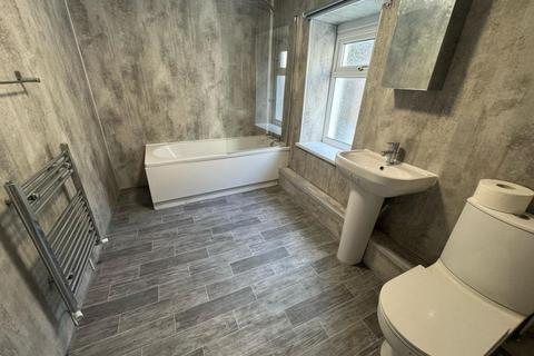 2 bedroom terraced house to rent, 9 Foxhole Road,St. Thomas,Swansea