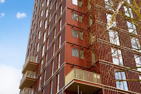 1 bedroom apartment for sale, London E14