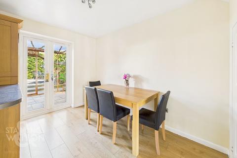 44 Millers Drive, Dickleburgh, Diss, IP21 4PX