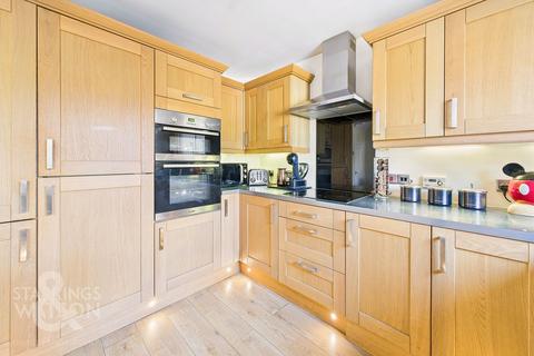 44 Millers Drive, Dickleburgh, Diss, IP21 4PX