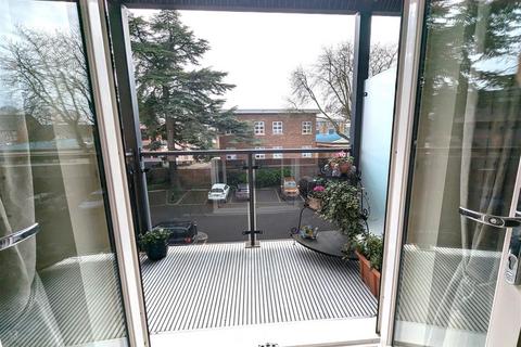 1 bedroom retirement property for sale, Swindon court, Darlington