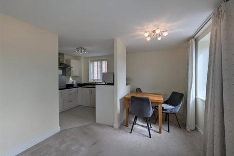 1 bedroom retirement property for sale, Swindon court, Darlington