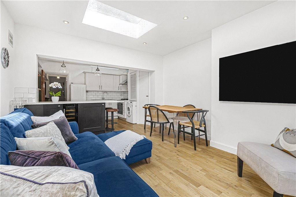 Kitchen/Living Room