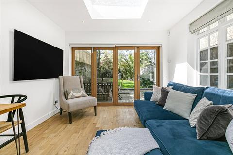 undefined, Kings Avenue, London, SW4