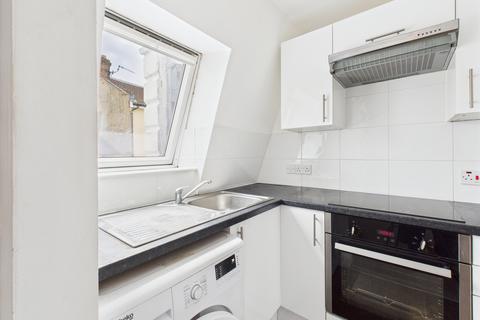 2 bedroom flat for sale, Castle Road, Southsea PO5