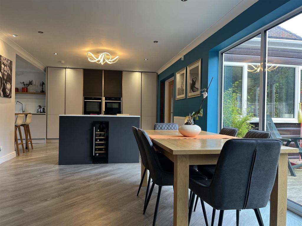 Kitchen Dining