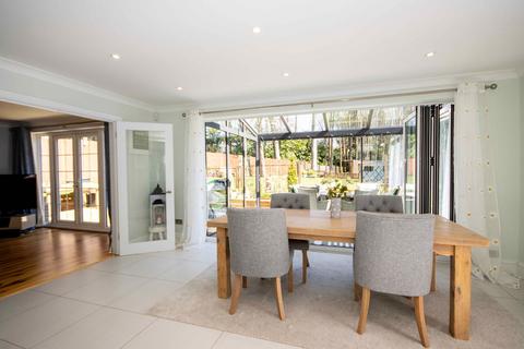 4 bedroom detached house for sale, Haywood Park, Chorleywood, WD3
