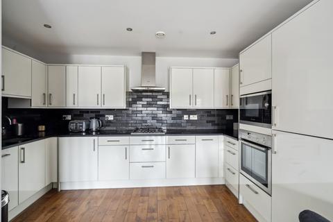 undefined, Gray Court, Pinner, HA5