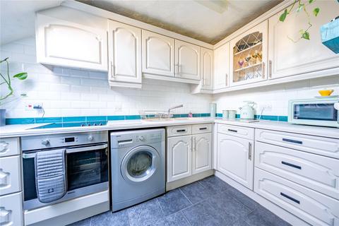 1 bedroom apartment for sale, 26 Holmwood, Park Crescent, Roundhay, Leeds