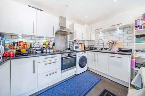 38 Chadwick Road, Slough, SL3 7FU