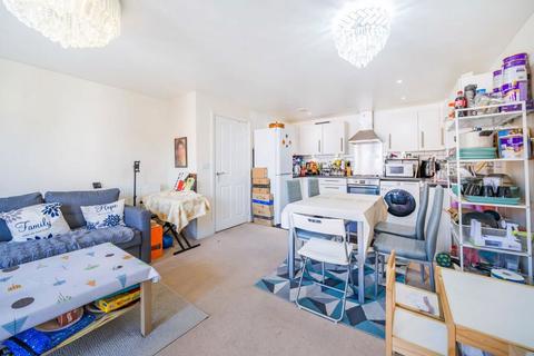 38 Chadwick Road, Slough, SL3 7FU