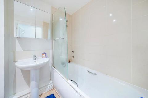 38 Chadwick Road, Slough, SL3 7FU