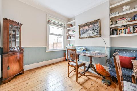 58 Swallowfield Road, London, SE7 7NR