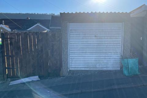 2 bedroom terraced house for sale, Grosvenor Road, Abertillery. NP131PA